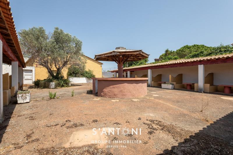 Terrain industriel - 2 000 m²