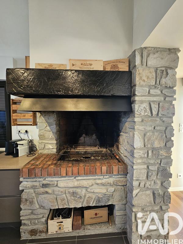 Châlet - 287 m² - 10 pièces