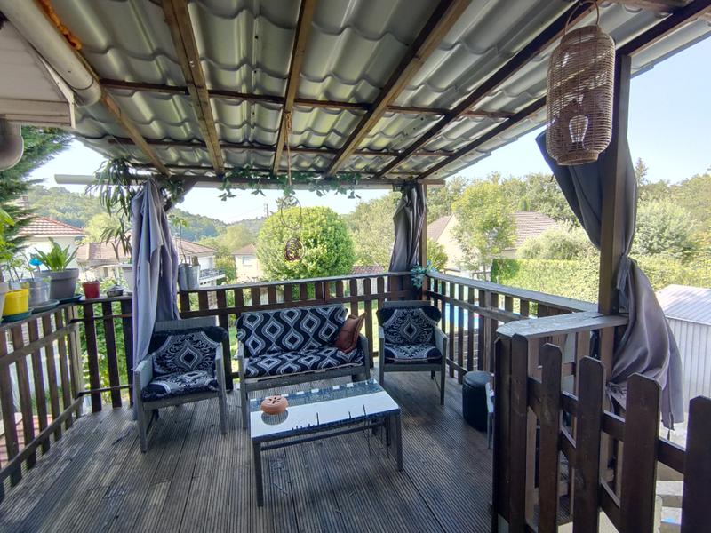 Maison - 183 m² - 10 pièces