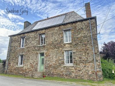 Maison - 132 m² - 7 pièces