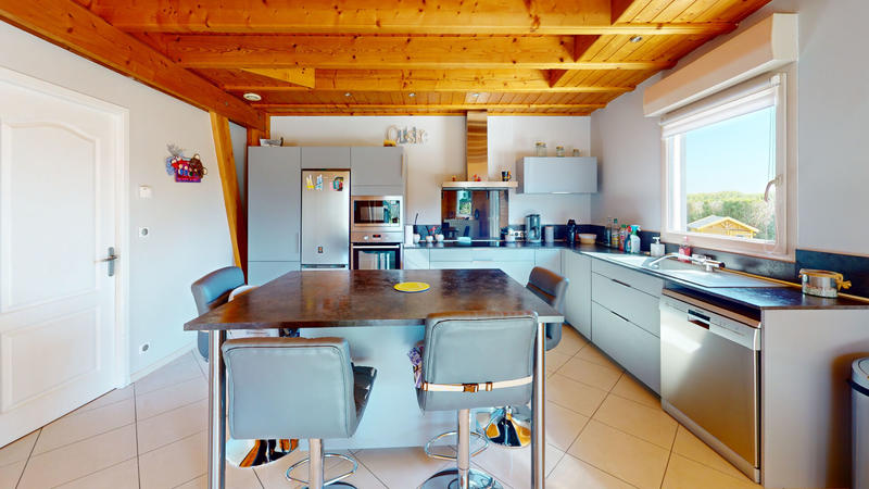 Maison - 167 m² - 4 pièces