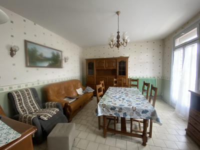 Maison - 160 m² - 5 pièces