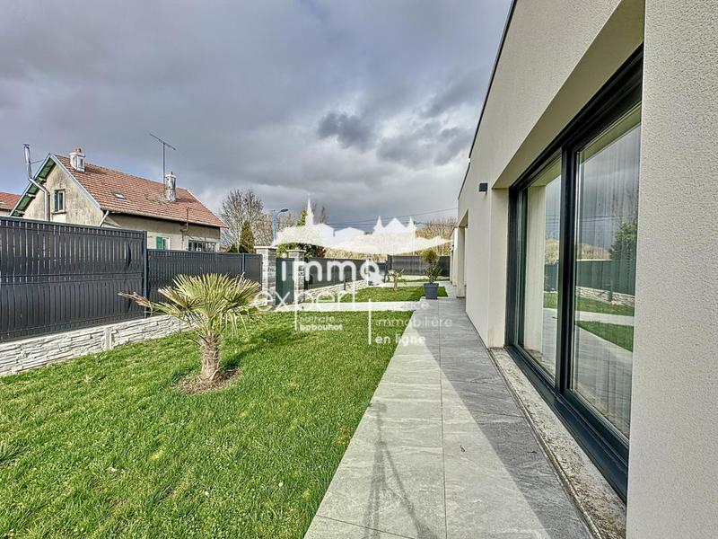 Maison - 160 m² - 6 pièces