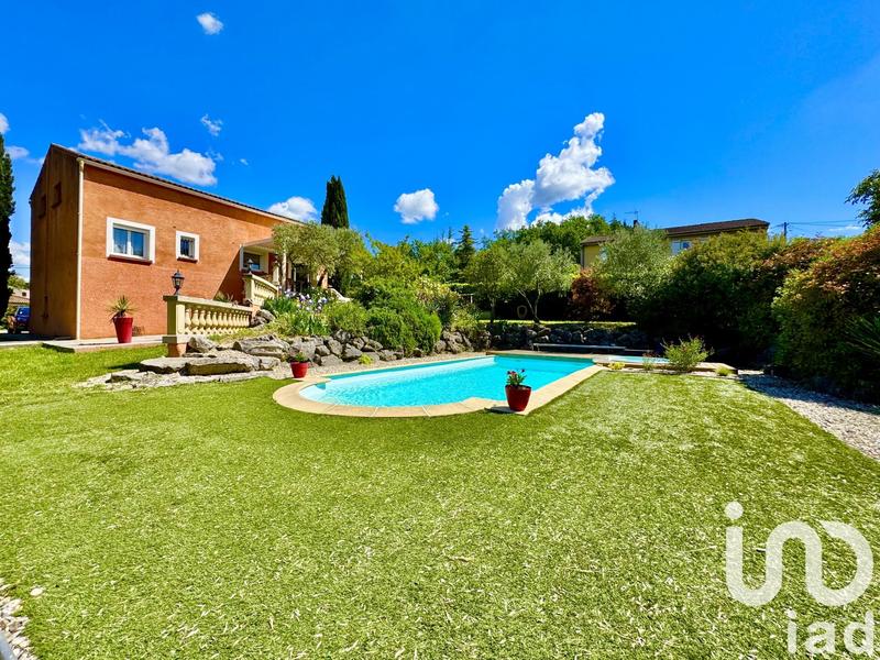 Maison - 155 m² - 5 pièces