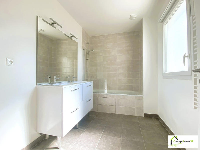 Maison contemporaine - 101 m² - 5 pièces