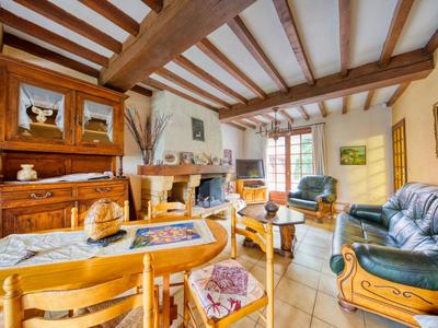 Pavillon - 210 m² - 7 pièces