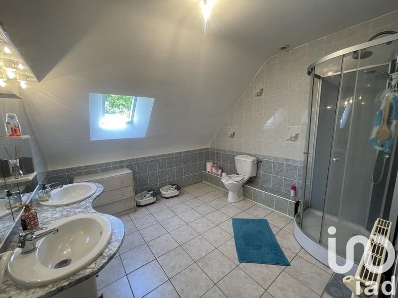 Maison - 167 m² - 9 pièces