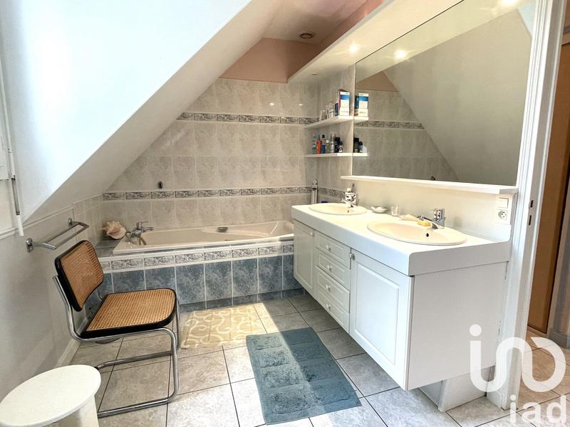 Maison - 162 m² - 5 pièces