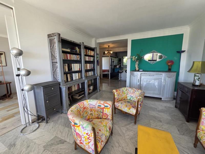 Appartement - 75 m² - 3 pièces