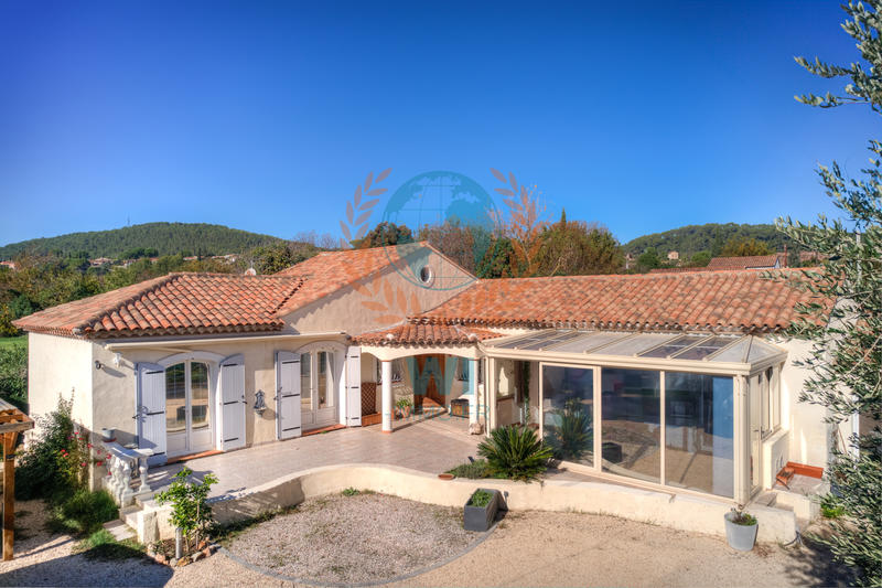 Maison - 115 m² - 4 pièces