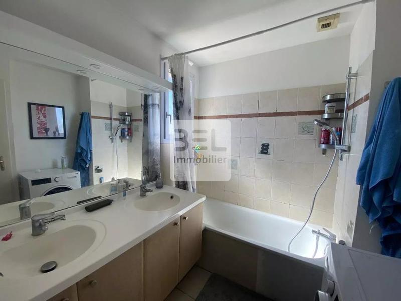 Maison - 86 m² - 4 pièces