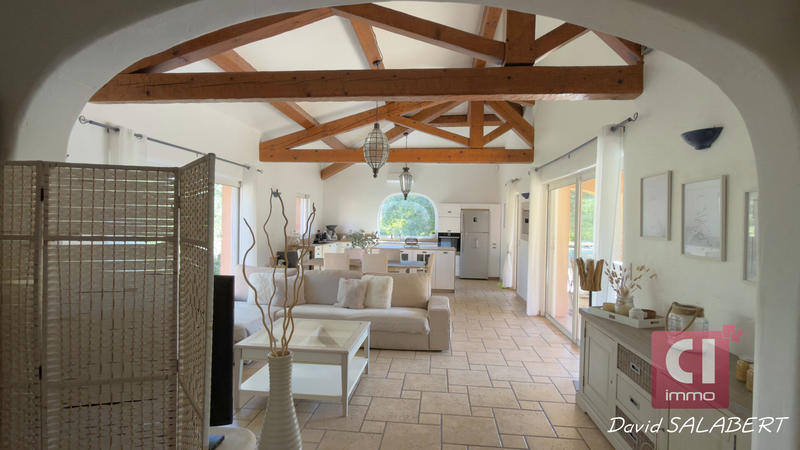 Maison - 160 m² - 6 pièces