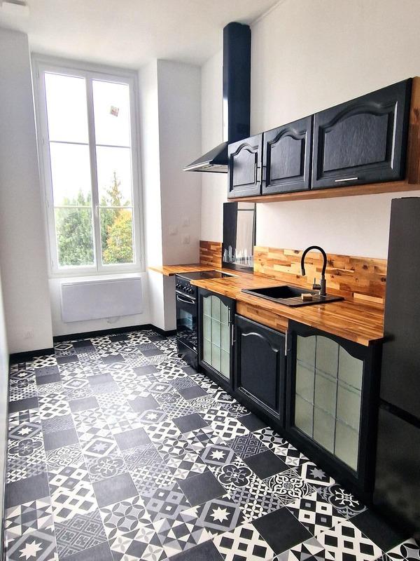 Maison - 500 m² - 20 pièces