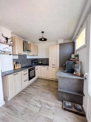 Appartement - 70 m² - 4 pièces