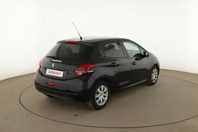 Peugeot 208 1.2 PureTech Urban Soul 5p 82 ch