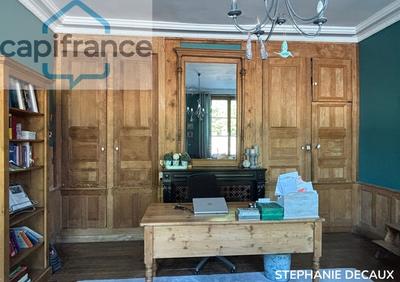 Maison - 315 m² - 13 pièces