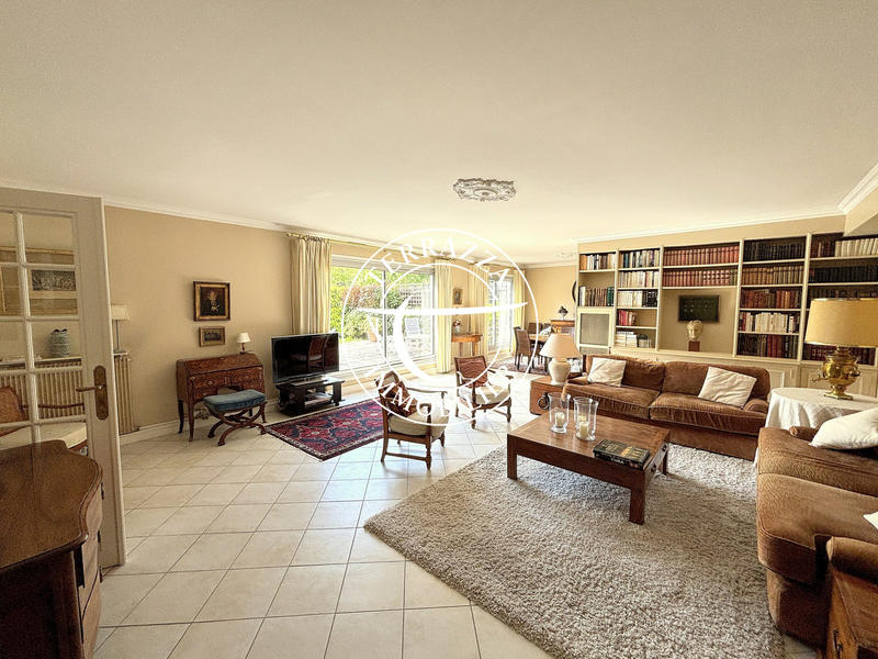 Appartement - 127 m² - 5 pièces