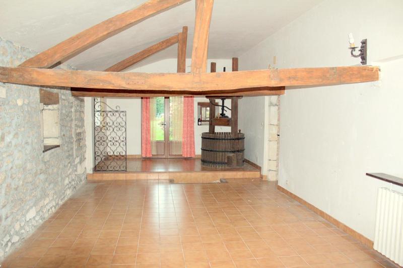 Maison - 280 m² - 15 pièces