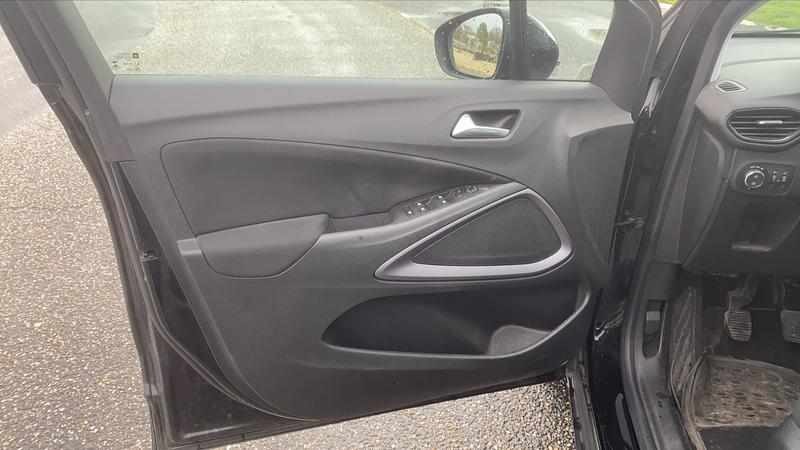 Opel Crossland X 1.2 83 Edition