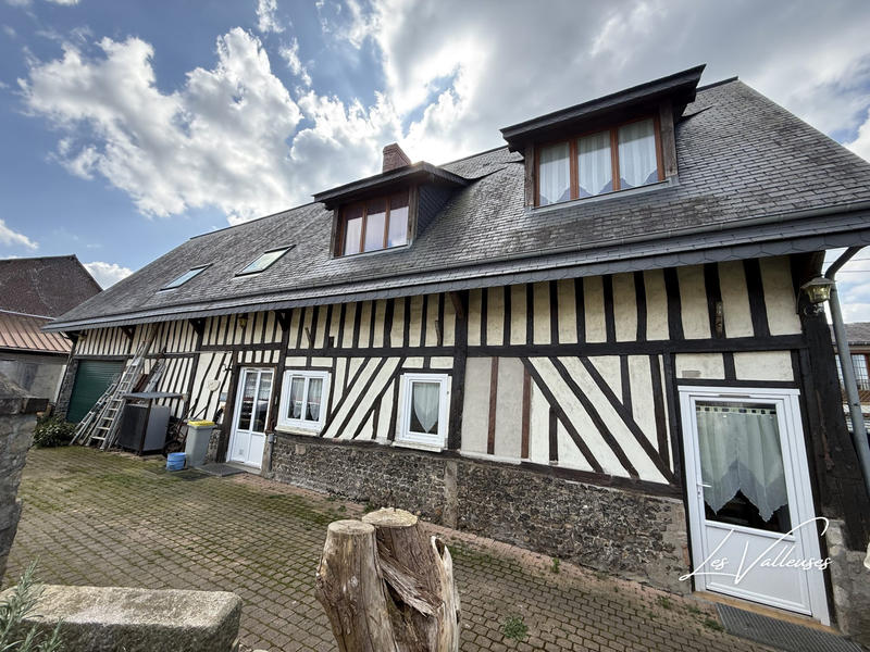 Maison ancienne - 169 m² - 6 pièces