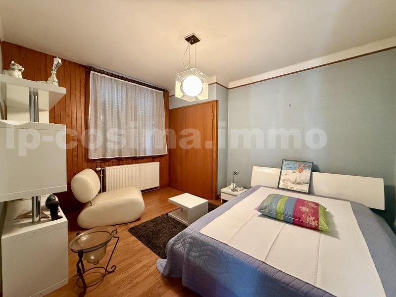 Appartement - 80 m² - 3 pièces