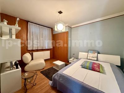 Appartement - 80 m² - 3 pièces