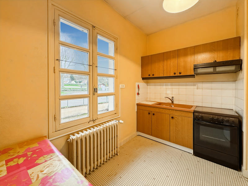 Maison - 93 m² - 5 pièces