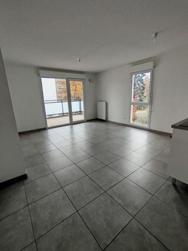 Appartement - 60 m² - 3 pièces