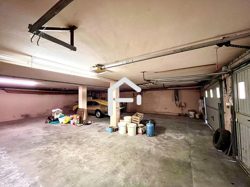 Maison - 307 m² - 6 pièces