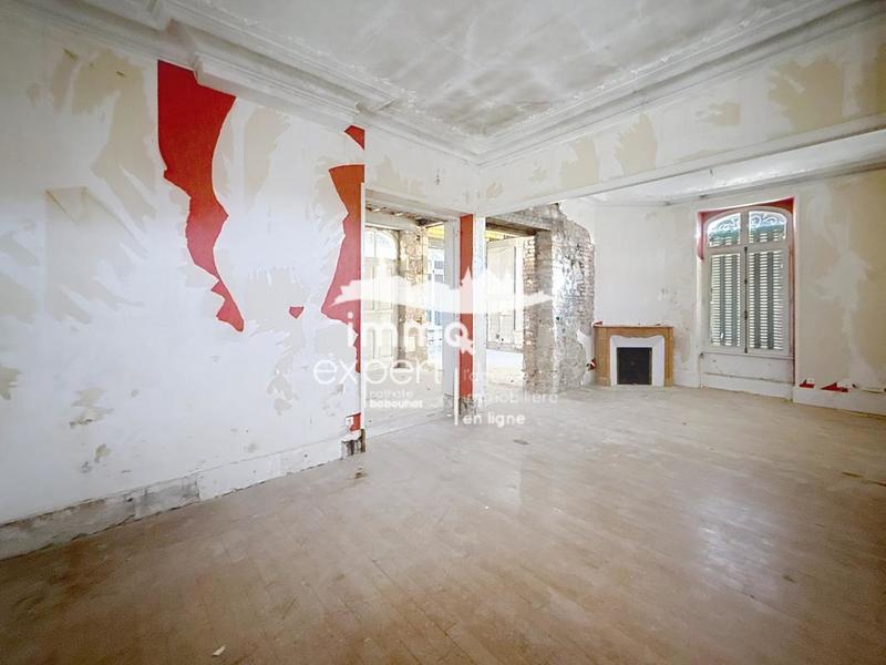 Maison - 170 m² - 8 pièces