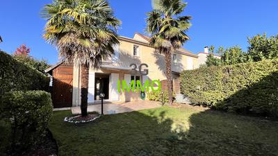 Maison - 89 m² - 5 pièces