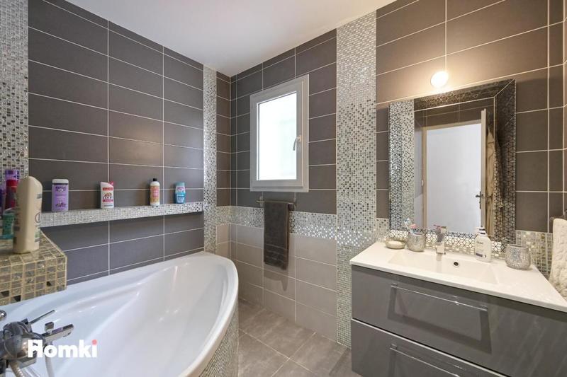 Maison - 119 m² - 5 pièces