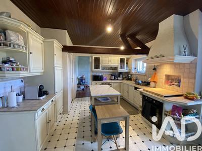 Maison - 160 m² - 6 pièces