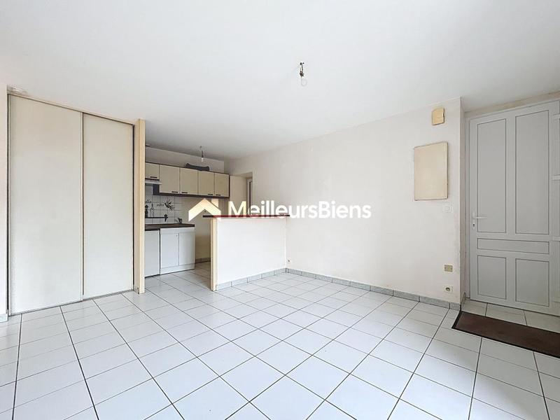 Appartement ancien - 34 m² - 2 pièces