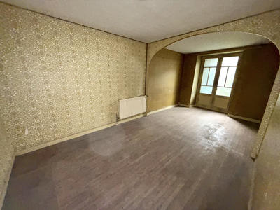 Maison - 83 m² - 4 pièces