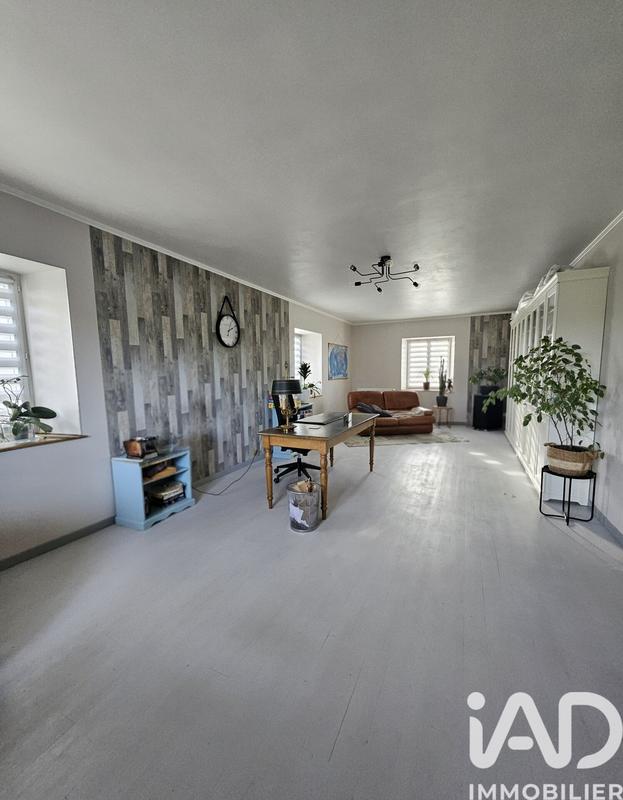 Maison - 265 m² - 8 pièces