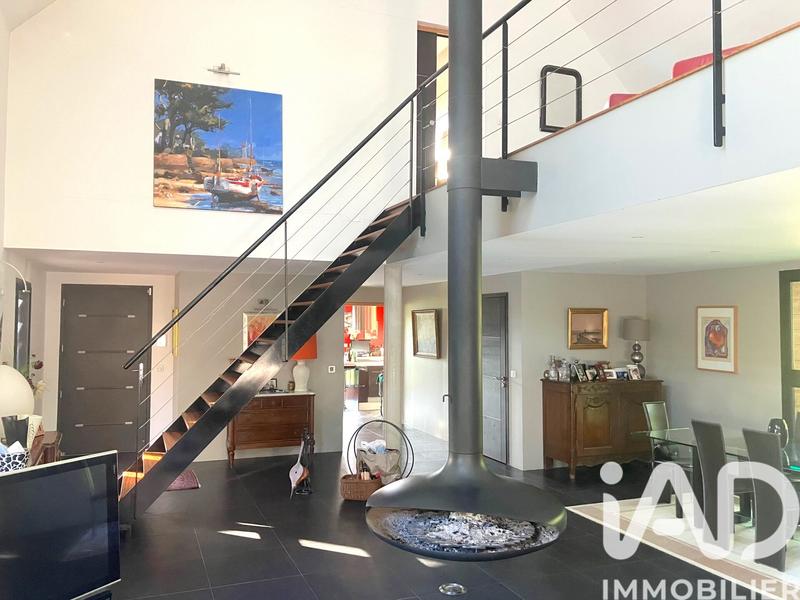 Maison de maîtres - 317 m² - 10 pièces