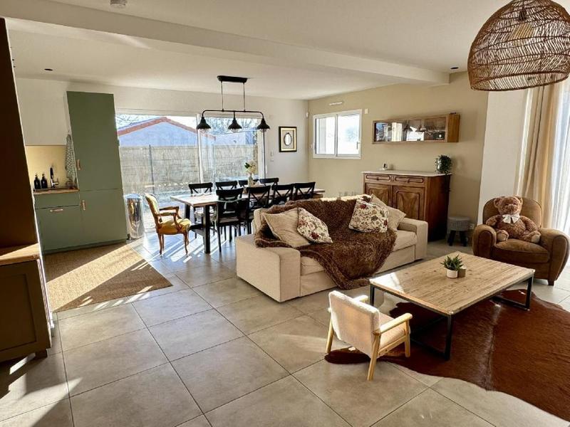 Maison - 102 m² - 5 pièces