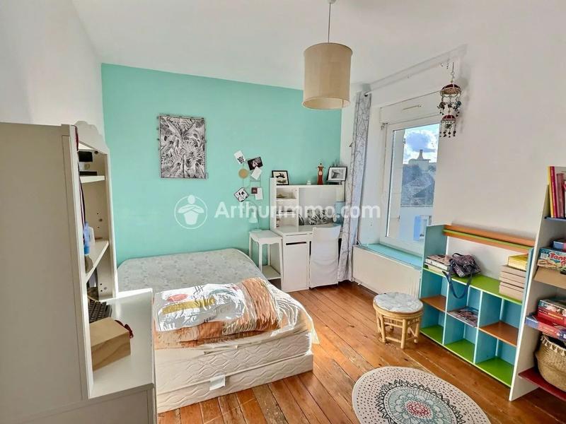 Maison - 168 m² - 6 pièces