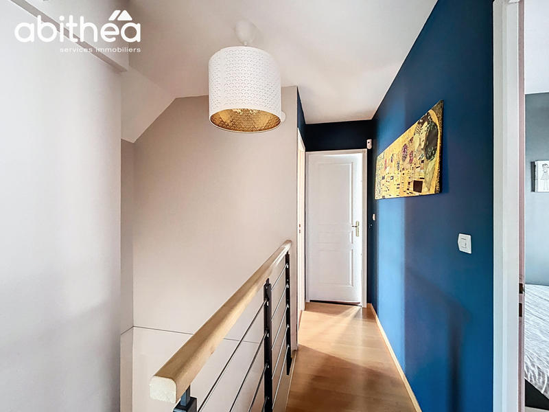 Maison - 98 m² - 6 pièces