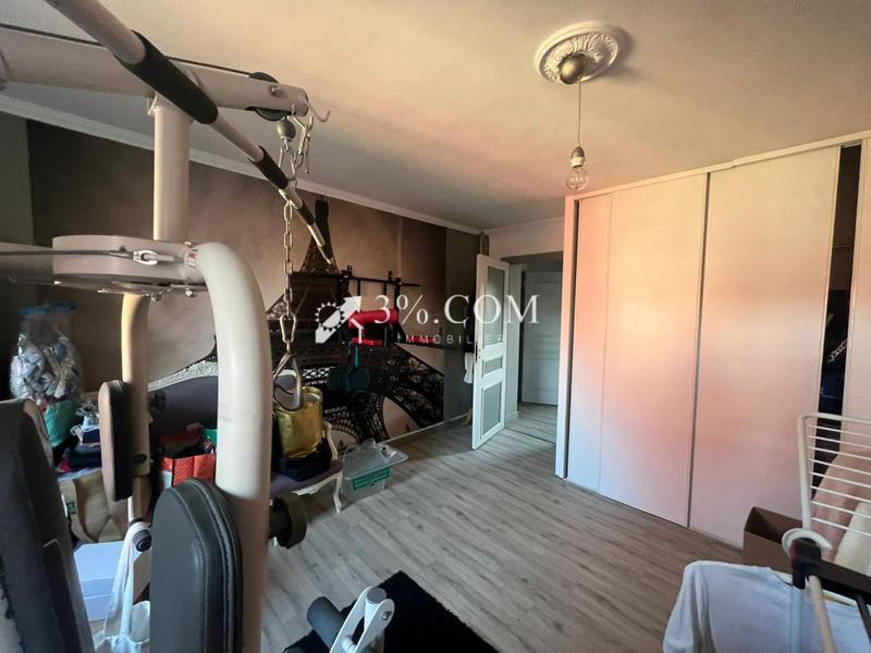 Maison - 187 m² - 6 pièces