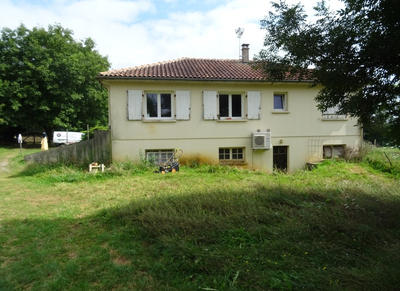 Maison - 104 m² - 4 pièces