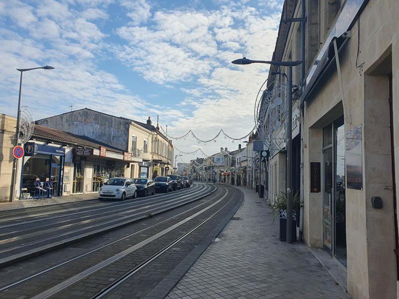 Local commercial - 406 m²