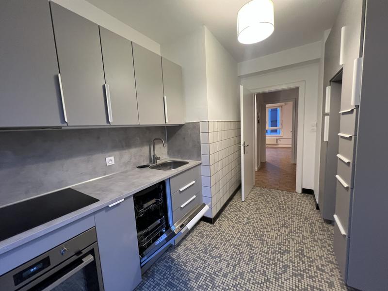 Appartement - 75 m² - 3 pièces