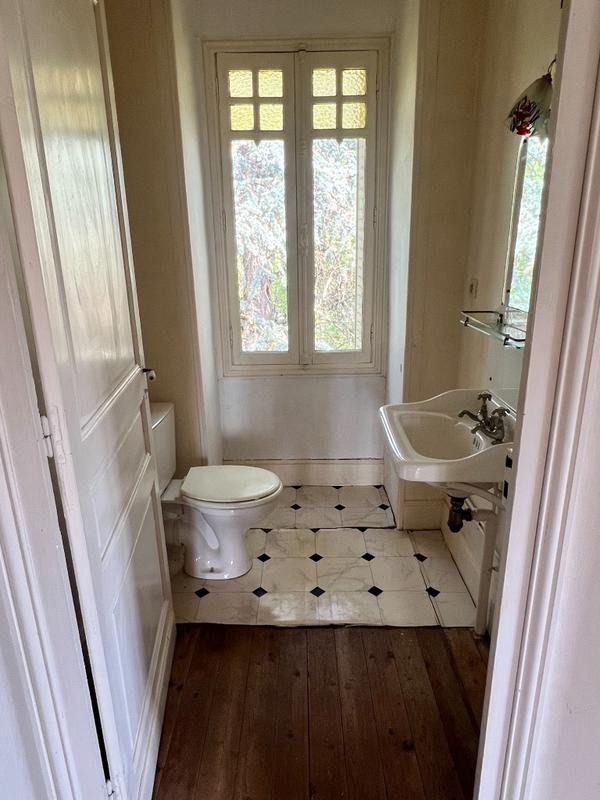 Maison - 200 m² - 10 pièces