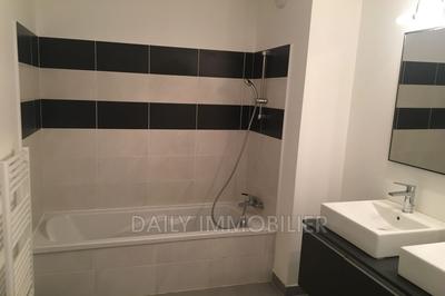 Appartement - 75 m² - 4 pièces