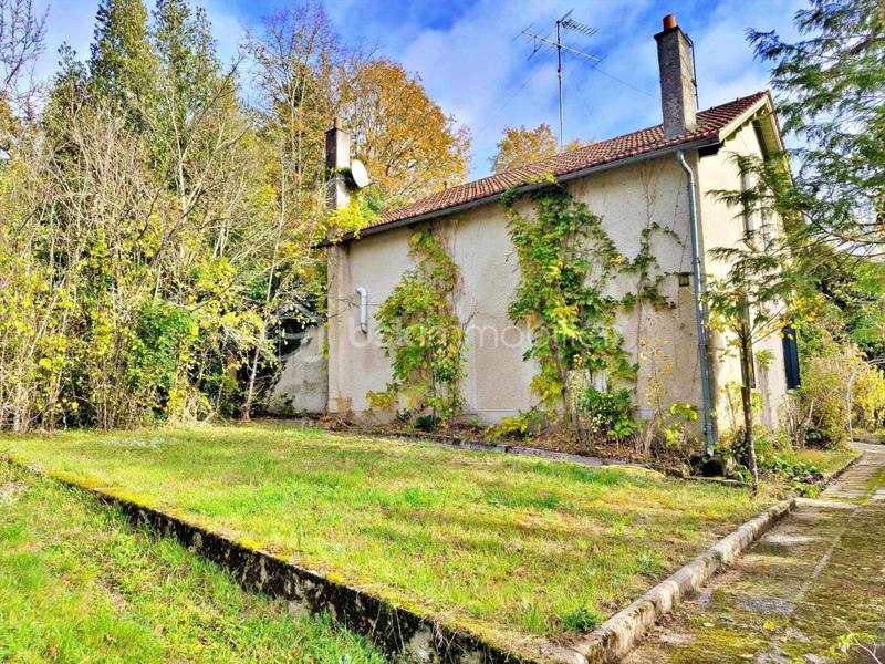 Maison traditionnelle - 134 m² - 6 pièces