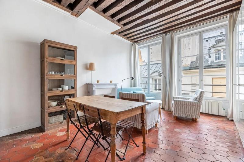 Studio - 30 m² - 2 pièces