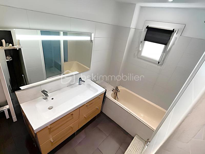 Villa - 94 m² - 5 pièces