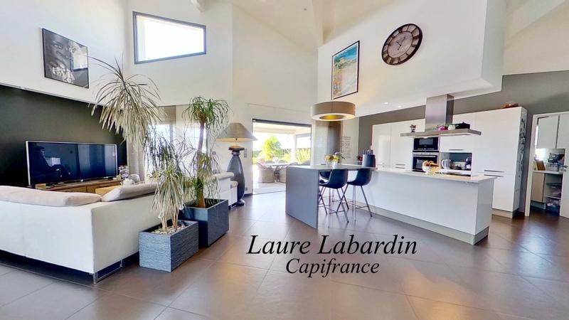 Villa - 160 m² - 5 pièces